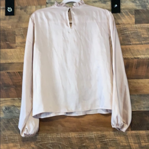 Blouse - Picture 2 of 5